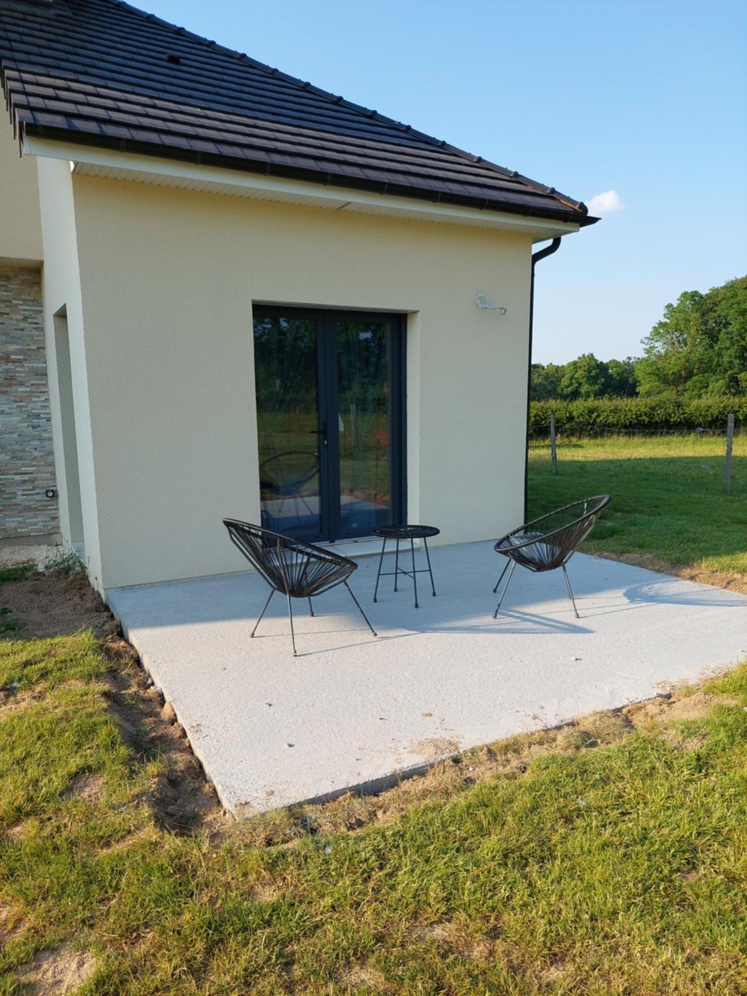 Studio A La Campagne, 5 Minutes De L'Autoroute Vieux-Manoir Exteriör bild
